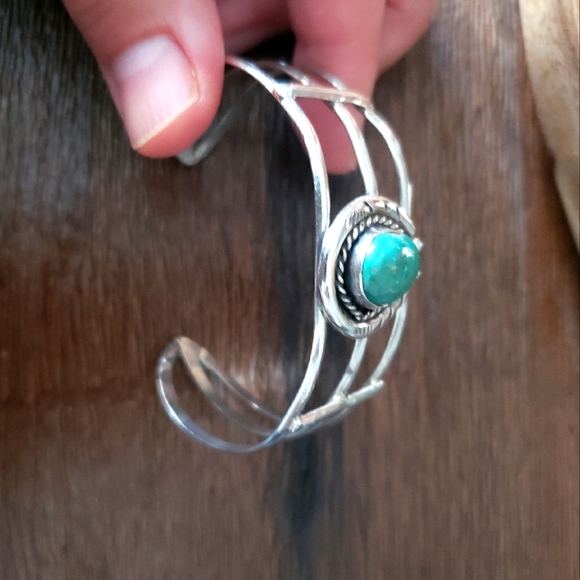 Vintage Sterling Silver Turquoise Cuff Bracelet